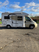burstner ixeo time 586 drop down bed year 2014 Fiat Ducato 2300 turbo 6 speed