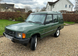 Land Rover Discovery 1 200 TDI two door restored