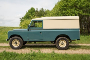 1980 Land Rover series 111 109 – 2.25 Petrol – full restoration LHD