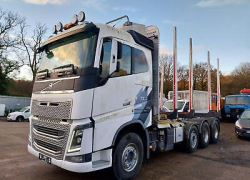 Left hand drive Volvo FH16, 2014, 8×4 timber truck.