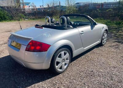 LHD LEFT HAND DRIVE + AUDI TT ROADSTER CONVERTIBLE + VERY LOW MILES+ F/S/